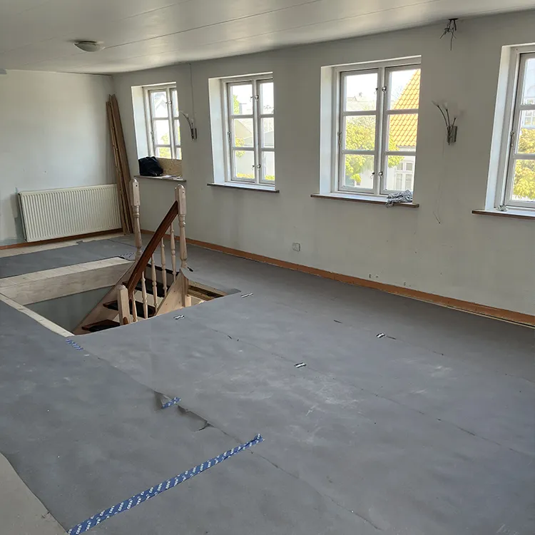 Renovering af 1. sal i Vodskov med fritlagte spær